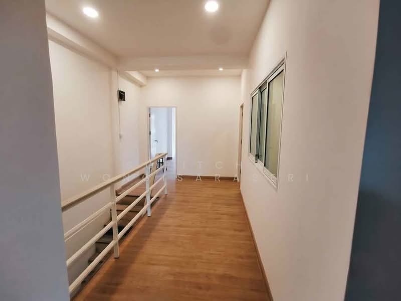 3-BR Townhouse, Bangkok, Khlong Kum, Bueng Kum, Bangkok, 3 Bedrooms, 120 sqm, Townhouse For Sale, by Supitcha Wongisaraseri, 500477545 - DDproperty.com