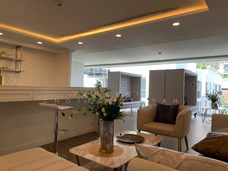 Chateau in Town Ratchayothin, Bangkok, Soi Phahonyothin 30, Chan Kasem, Chatuchak, Bangkok, 1 Bedroom, 25 sqm, Condo For Sale, by Tanakrit Chotbuddkayan, 500477547 - DDproperty.com