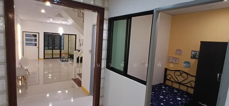 Moobaan Cho Rung Rueang 6, Nonthaburi, Bang Kruai - Sai Noi Road, Bang Rak Pattana, Bang Bua Thong, Nonthaburi, 4 Bedrooms, 143 sqm, Townhouse For Sale, by นพดล นวพันธ์พิมล, 500477569 - DDproperty.com