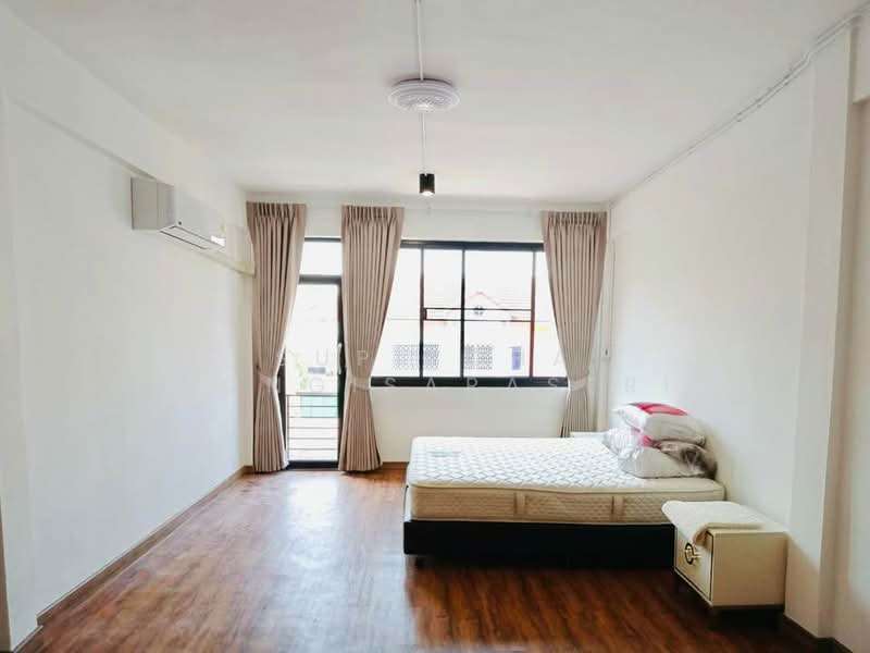 บ้าน 3-ห้องนอน, กรุงเทพ, บางปะกอก, ราษฎร์บูรณะ, กรุงเทพ, 192 ตร.ม., บ้านเดี่ยว ขาย, โดย Supitcha Wongisaraseri, 500477580 - DDproperty.com