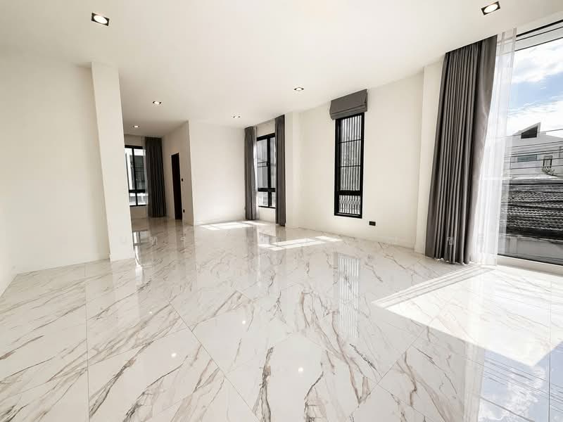 บ้านเดี่ยว สุทธิสาร–ห้วยขวาง, กรุงเทพ, สามเสนนอก, ห้วยขวาง, กรุงเทพ, 360 ตร.ม., บ้านเดี่ยว ให้เช่า, โดย ปรินทร์ญาดา ชิณโชติ, 500477581 - DDproperty.com