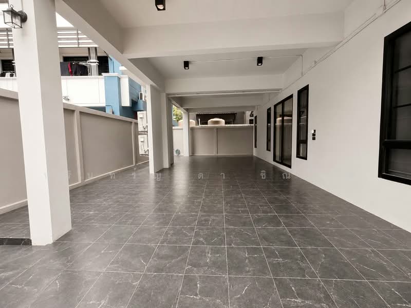 House Sutthisan – Huai Khwang, Bangkok, Samsen Nok, Huai Khwang, Bangkok, 5 Bedrooms, 360 sqm, Single Detached House For Rent, by ปรินทร์ญาดา ชิณโชติ, 500477581 - DDproperty.com