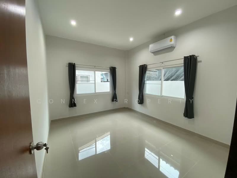 Newly renovated detached house, Chokchai 4, Soi 36, Bangkok, , Lat Phrao, Bangkok, 3 Bedrooms, 21 sqm, Single Detached House For Sale, by Connex Property, 500477600 - DDproperty.com