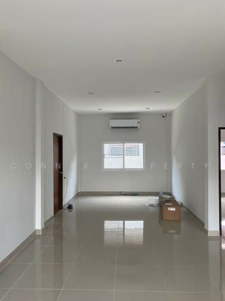 บ้านเดี่ยว รีโนเวทใหม่ โชคชัย4 ซอย36, กรุงเทพ, , ลาดพร้าว, กรุงเทพ, 21 ตร.ม., บ้านเดี่ยว ขาย, โดย Connex Property, 500477600 - DDproperty.com