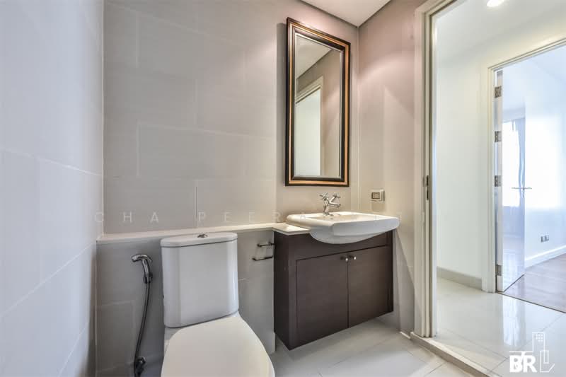 Watermark Chaophraya, Bangkok, Soi Charoennakorn 39-41, Charoennakorn Road, Bang Lam Phu Lang, Khlong San, Bangkok, 2 Bedrooms, 92 sqm, Condo For Rent, by Nicha Peerakittikul, 500477601 - DDproperty.com