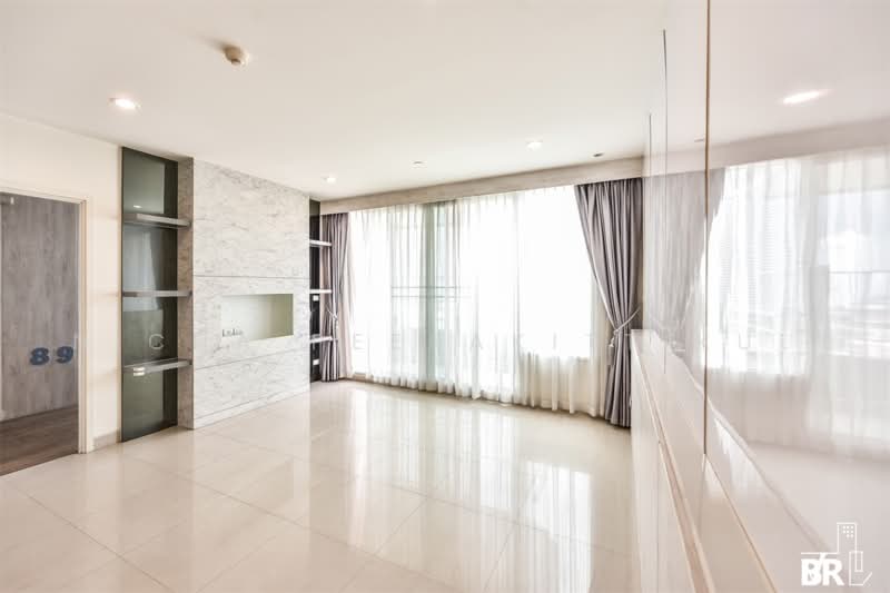 Watermark Chaophraya, Bangkok, Soi Charoennakorn 39-41, Charoennakorn Road, Bang Lam Phu Lang, Khlong San, Bangkok, 2 Bedrooms, 92 sqm, Condo For Rent, by Nicha Peerakittikul, 500477601 - DDproperty.com