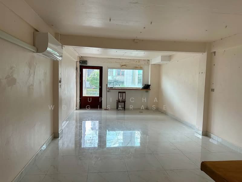 Studio House, Bangkok, Wang Thonglang, Bangkok, Studio, 47 sqm, Single Detached House For Rent, by Supitcha Wongisaraseri, 500477620 - DDproperty.com