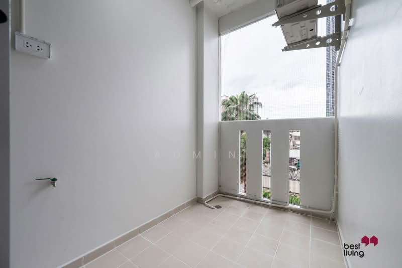 Lumpini Condo Town Rattanathibet, Nonthaburi, Soi Rattanathibet 26, Rattanathibet Road, Bang Kra So, Muang Nonthaburi, Nonthaburi, 1 Bedroom, 28 sqm, Condo For Sale, by Admin, 500477621 - DDproperty.com