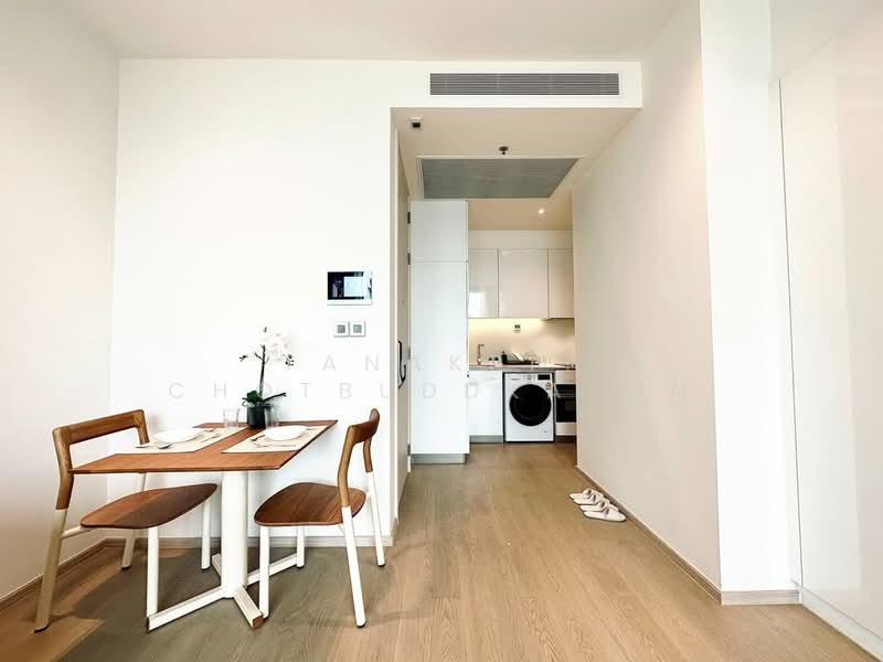 The Strand Thonglor, Bangkok, 36 Soi Sukhumvit 55, Khlong Tan Nua, Watthana, Bangkok, 1 Bedroom, 48 sqm, Condo For Sale, by Tanakrit Chotbuddkayan, 500477624 - DDproperty.com