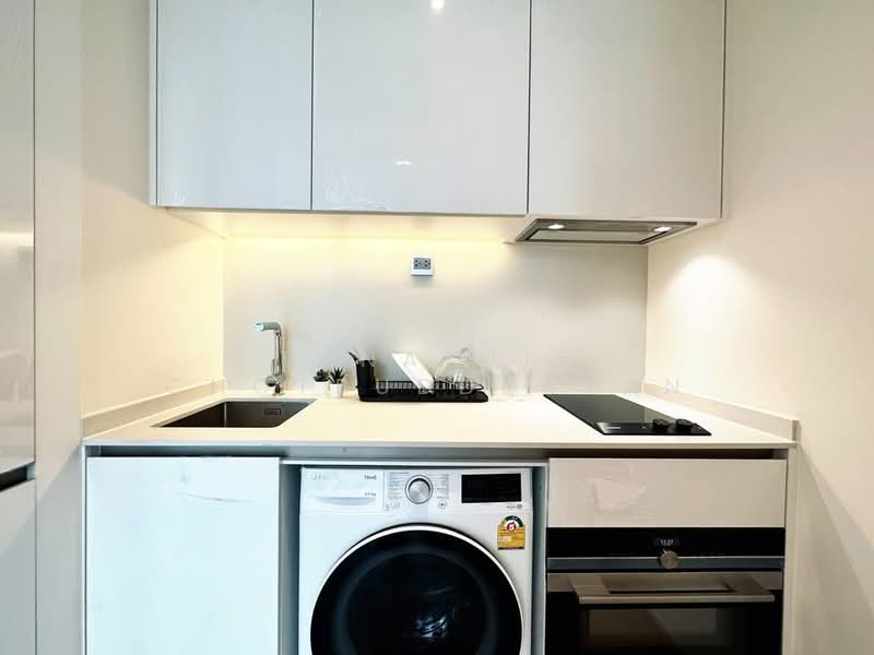 The Strand Thonglor, Bangkok, 36 Soi Sukhumvit 55, Khlong Tan Nua, Watthana, Bangkok, 1 Bedroom, 48 sqm, Condo For Sale, by Tanakrit Chotbuddkayan, 500477624 - DDproperty.com