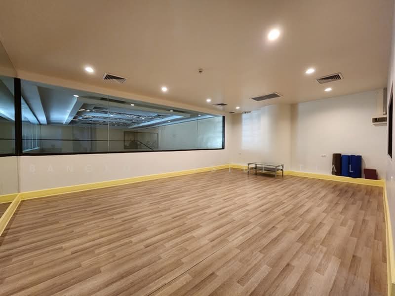 Le Raffine Sukhumvit 24 : เลอ รัฟฟิเน่ สุขุมวิท 24, กรุงเทพ, ซอยสุขุมวิท 24, คลองตัน, คลองเตย, กรุงเทพ, 371 ตร.ม., คอนโด ให้เช่า, โดย Bangkok Residential, 500477632 - DDproperty.com