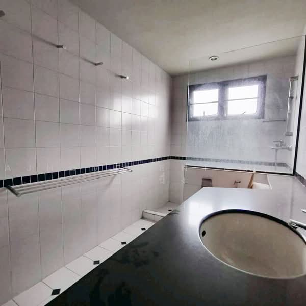 Aree Place Sukhumvit 26, Bangkok, Khong Tan, Khlong Toei, Bangkok, 3 Bedrooms, 173 sqm, Condo For Sale, by AJHOMECENTER-คุณหนึ่ง, 500477637 - DDproperty.com
