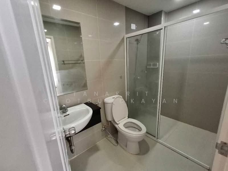 Airlink Residence, Bangkok, Rom Klao Road, Khlong Sam Prawet, Lat Krabang, Bangkok, 2 Bedrooms, 49 sqm, Condo For Sale, by Tanakrit Chotbuddkayan, 500477652 - DDproperty.com