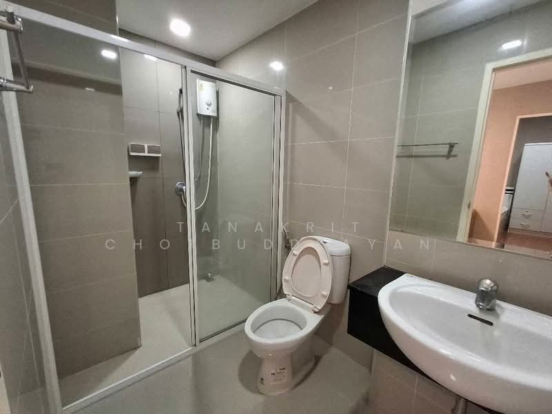 Airlink Residence, Bangkok, Rom Klao Road, Khlong Sam Prawet, Lat Krabang, Bangkok, 2 Bedrooms, 49 sqm, Condo For Sale, by Tanakrit Chotbuddkayan, 500477652 - DDproperty.com