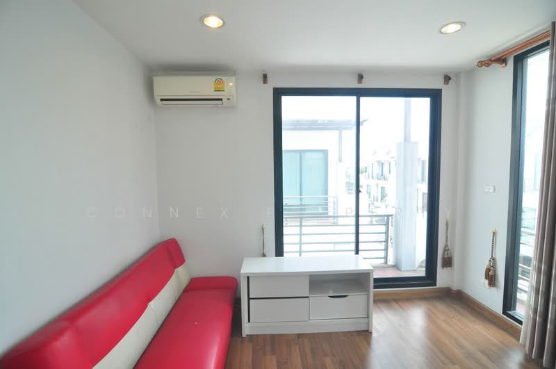 เมอริทเพลส เฟส3 | เมอริทเพลส เฟส3, กรุงเทพ, ลาดพร้าว, คลองเจ้าคุณสิงห์, วังทองหลาง, กรุงเทพ, 170 ตร.ม., ทาวน์เฮ้าส์ ขาย, โดย Connex Property, 500477660 - DDproperty.com