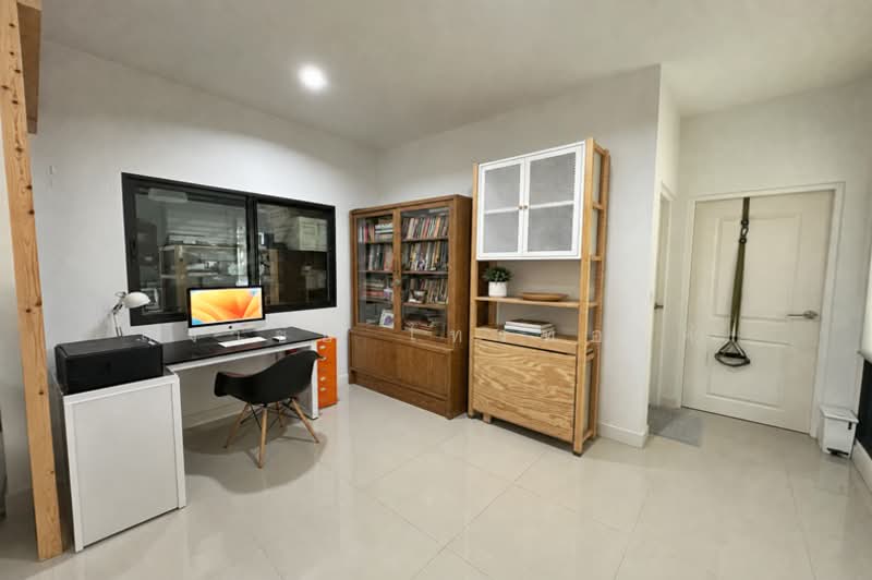 Grande Pleno Watcharapol-Sukhaphiban 5, Bangkok, Sukhapibal 5 Road, O-Ngoen, Sai Mai, Bangkok, 3 Bedrooms, 160 sqm, Townhouse For Sale, by สง่าชัย ไทรทองคำ, 500477678 - DDproperty.com