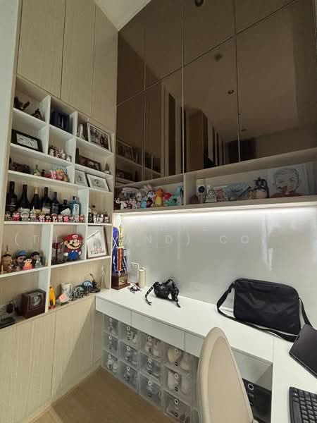 Noble Revolve Ratchada, Bangkok, 38 Ratchadapisek Road, Huai Khwang, Bangkok, 2 Bedrooms, 52 sqm, Condo For Rent, by Fazwaz (Thailand) Co., Ltd., 500477685 - DDproperty.com