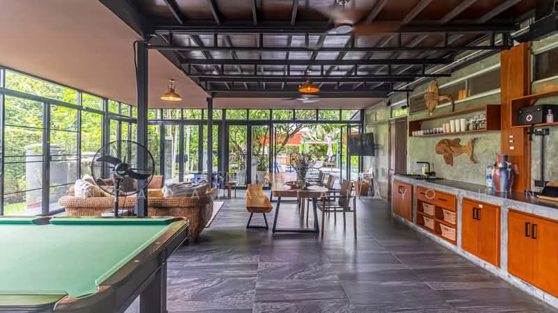 บ้านพูลวิลล่า 6 ห้องนอน Modern Tropical, เชียงใหม่, น้ำแพร่, หางดง, เชียงใหม่, 1,320 ตร.ม., วิลล่า ขาย, โดย Tanannat Porntadapattanayothin, 500477711 - DDproperty.com