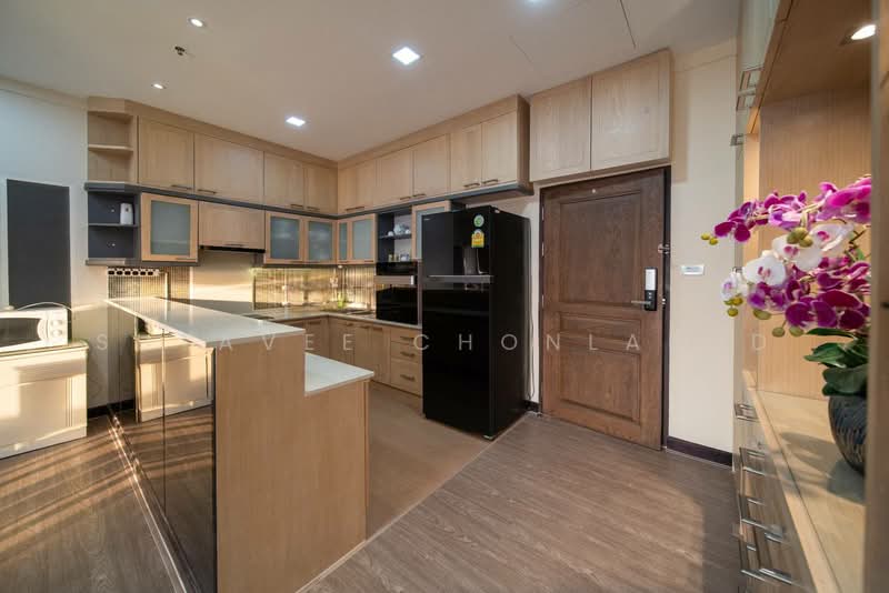 The Waterford Diamond Tower Sukhumvit, Bangkok, 758/18 Soi Sukhumvit 30/1, Sukhumvit Road, Khlong Toei, Bangkok, 3 Bedrooms, 120 sqm, Condo For Rent, by Sutavee Chonlabud, 500477712 - DDproperty.com