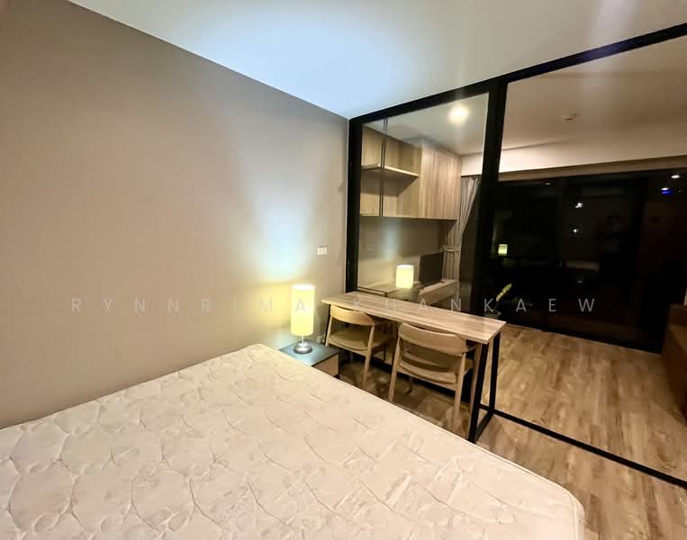 Blossom Condo @ Sathorn-Charoenrat, Bangkok, Charoen Rat Road, Thung Wat Don, Sathon, Bangkok, 1 Bedroom, 30 sqm, Condo For Rent, by Rynnrima Khankaew, 500477715 - DDproperty.com