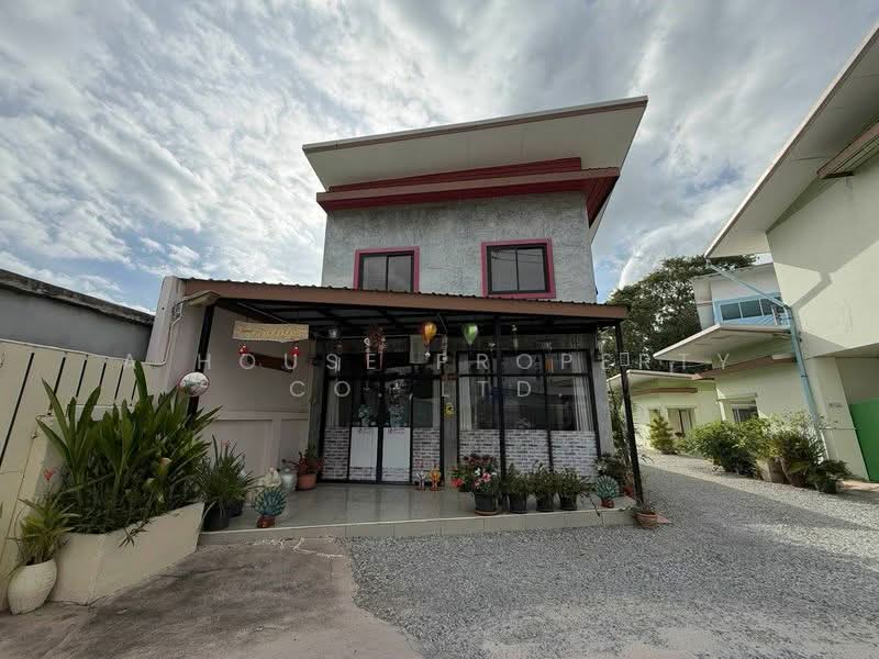 Apartment for sale on Nine Kilometers Road, Sriracha, Chon Buri (Pattaya), Surasak, Si Racha, Chon Buri (Pattaya), , 2,800 sqm, Business For Sale, by A House Property Co.,Ltd., 500477718 - DDproperty.com