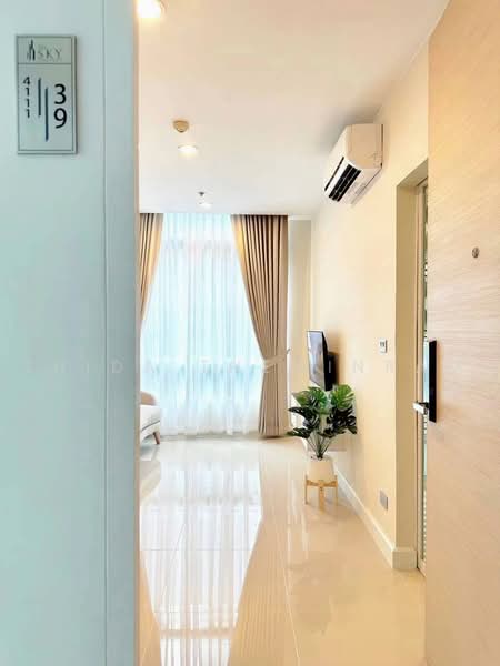 The Sky Sukhumvit, Bangkok, 103-4 Sukhumvit Road, Bang Na Nuea, Bang Na, Bangkok, 1 Bedroom, 35 sqm, Condo For Rent, by Thida Thewinram, 500477723 - DDproperty.com