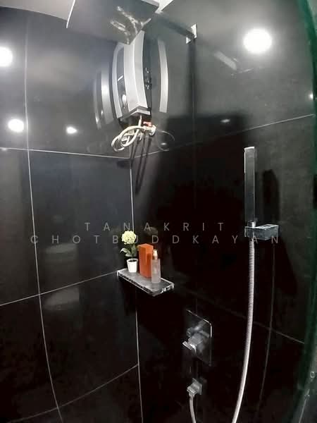 Rhythm Sukhumvit 36-38, Bangkok, 55 Soi Sukhumvit 36, Sukhumvit Road, Phra Kanong, Khlong Toei, Bangkok, 2 Bedrooms, 56 sqm, Condo For Sale, by Tanakrit Chotbuddkayan, 500477724 - DDproperty.com