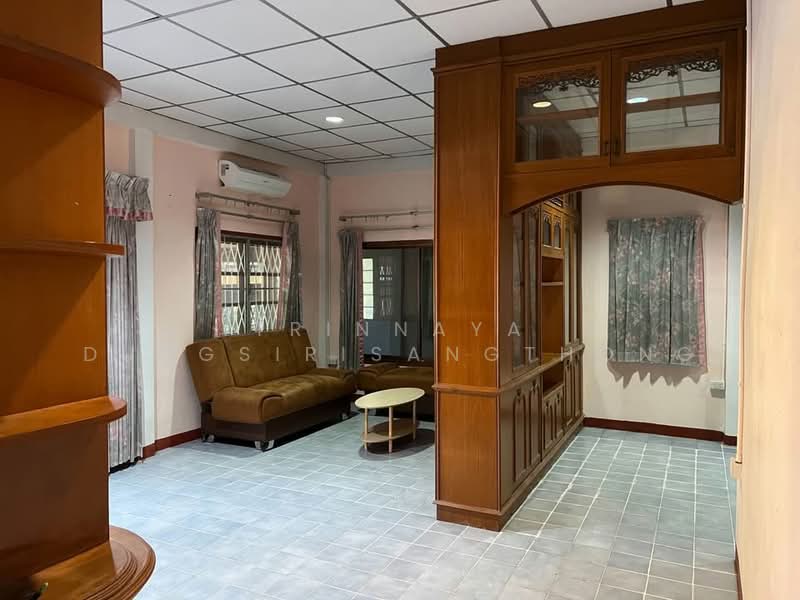 undefined, Bangkok, Hua Mak, Bang Kapi, Bangkok, 2 Bedrooms, 212 sqm, Single Detached House For Sale, by Trinnaya Dungsirisangthong, 500477729 - DDproperty.com