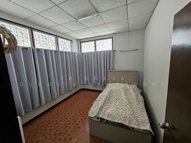 6-BR House, Bangkok, Sai Mai, Bangkok, 6 Bedrooms, 82 sqm, Single Detached House For Sale, by Trinnaya Dungsirisangthong, 500477749 - DDproperty.com