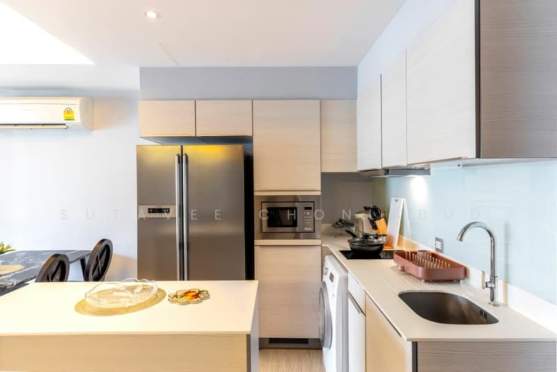 H Sukhumvit 43, Bangkok, 28 Sukhumvit 34 Road, Khlong Tan Nua, Watthana, Bangkok, 2 Bedrooms, 72 sqm, Condo For Rent, by Sutavee Chonlabud, 500477750 - DDproperty.com