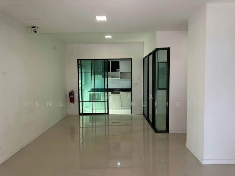 Pruksa Ville Phaholyothin-Ramintra, Bangkok, Soi Ram Intra 5 Alley 18, Thep Rak Raod, Tha Rang, Bang Khen, Bangkok, 3 Bedrooms, 150 sqm, Townhouse For Sale, by Trinnaya Dungsirisangthong, 500477752 - DDproperty.com