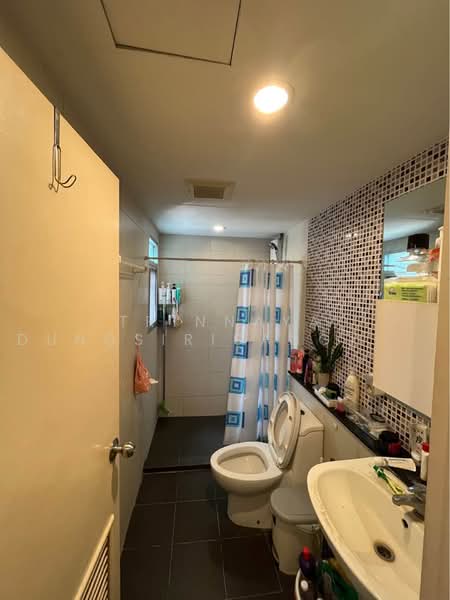 Wish @ Siam, Bangkok, 688 Soi Phaya Nak Phetchaburi Road, Thanon Phetchaburi, Ratchathewi, Bangkok, 1 Bedroom, 36 sqm, Condo For Sale, by Trinnaya Dungsirisangthong, 500477759 - DDproperty.com