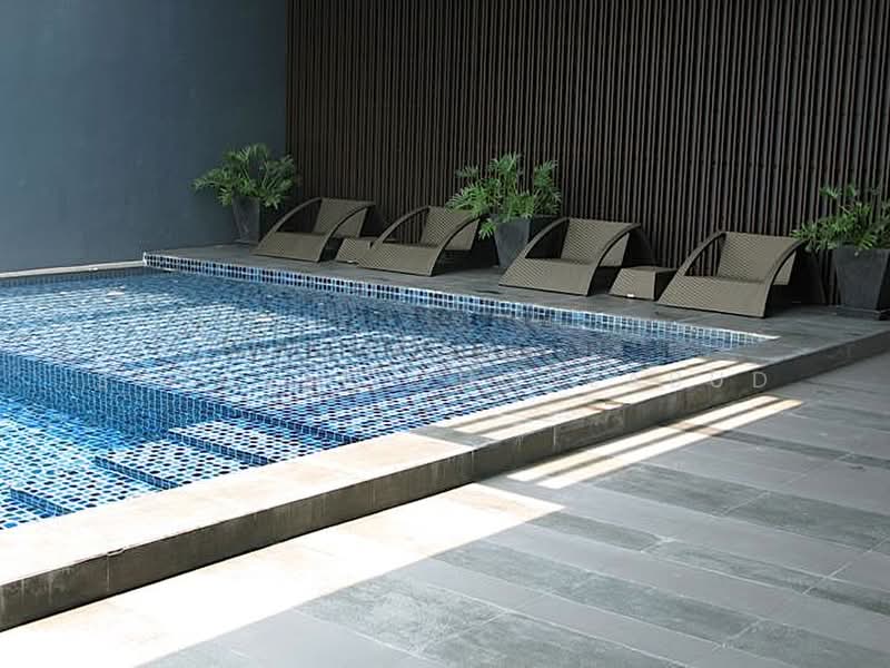 Life @ Sathorn 10, Bangkok, 48 Soi Sathorn 10, Sathorn Road, Silom, Bang Rak, Bangkok, 2 Bedrooms, 65 sqm, Condo For Rent, by Sutavee Chonlabud, 500477765 - DDproperty.com