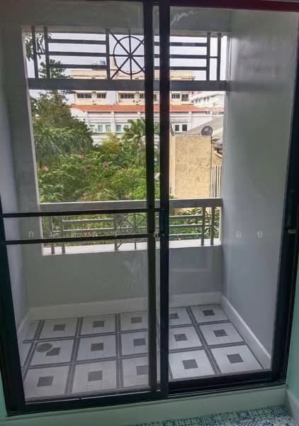 Lumpini Place Narathiwas 24, Bangkok, Sathu Pradit 19 Alley 3, Chong Nonsi, Yan Nawa, Bangkok, Studio, 34 sqm, Condo For Sale, by กมลกร ดาวลอย, 500477773 - DDproperty.com