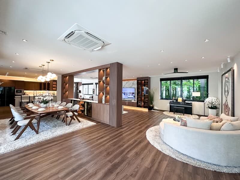 World Club Land, Chiang Mai, Chiang Mai-Hang Dong Road, Nong Kwai, Hang Dong, Chiang Mai, 5 Bedrooms, 886 sqm, Villa For Sale, by Nunthawat Hiranputtipat, 500477784 - DDproperty.com