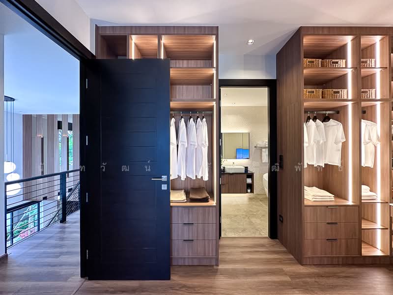 World Club Land, Chiang Mai, Chiang Mai-Hang Dong Road, Nong Kwai, Hang Dong, Chiang Mai, 5 Bedrooms, 886 sqm, Villa For Sale, by Nunthawat Hiranputtipat, 500477784 - DDproperty.com