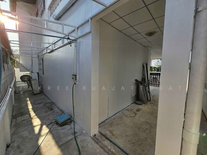 undefined, Bangkok, Bang Phai, Bang Khae, Bangkok, 4 Bedrooms, 220 sqm, Single Detached House For Sale, by Jakree Buajatturat, 500477785 - DDproperty.com