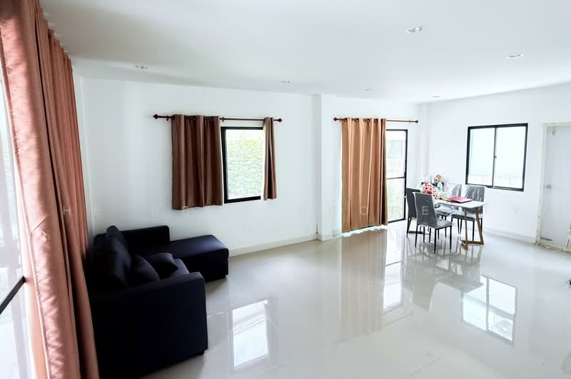 ชวนชื่น ทาวน์ วิลเลจ บางนา (Chuan Chuen Town Village Bangna), สมุทรปราการ, Soi Kiatpipat Thani, บ้านระกาศ, บางบ่อ, สมุทรปราการ, 100 ตร.ม., บ้านแฝด ขาย, โดย The Best Property แอน, 500477811 - DDproperty.com