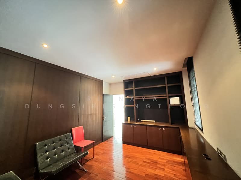 Golden Nakara, Bangkok, Soi On Nut 65, Prawet, Bangkok, 3 Bedrooms, 263 sqm, Single Detached House For Rent, by Trinnaya Dungsirisangthong, 500477817 - DDproperty.com