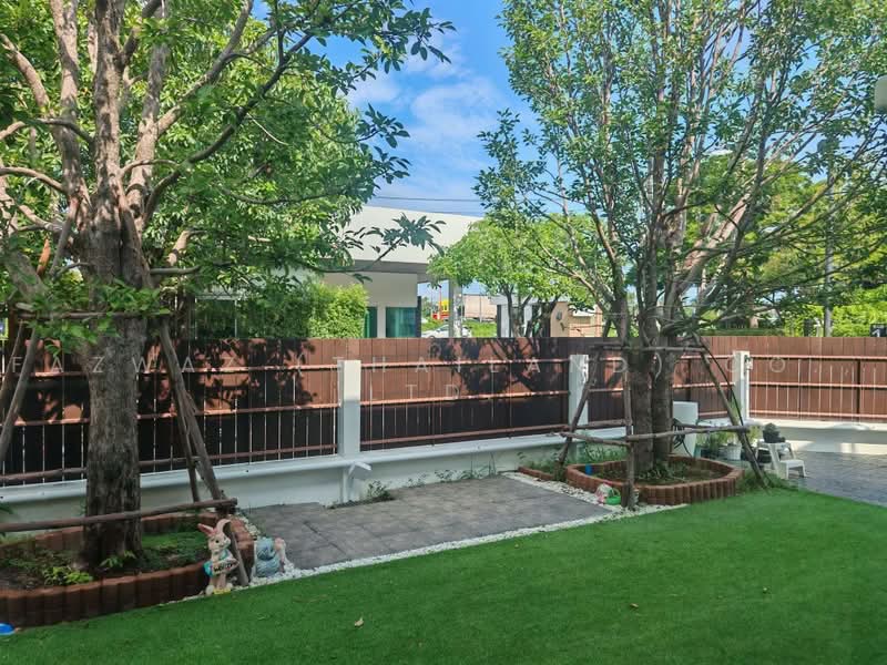 Lake View Park Bangna 3BR 200 SqM House for Rent Near Mega Bangna, Bangkok, Prawet, Bangkok, 3 Bedrooms, 200 sqm, Single Detached House For Rent, by Fazwaz (Thailand) Co., Ltd., 500477826 - DDproperty.com