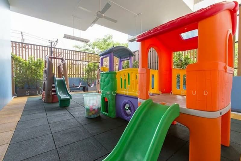 The Parkland Taksin-Thapra, Bangkok, 555 Somdet Phra Chao Tak Sin, Bukkalo, Thon Buri, Bangkok, 2 Bedrooms, 62 sqm, Condo For Rent, by Sutavee Chonlabud, 500477841 - DDproperty.com