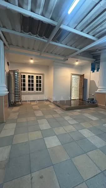 3-BR Townhouse, Bangkok, Dok Mai, Prawet, Bangkok, 3 Bedrooms, 150 sqm, Townhouse For Sale, by Trinnaya Dungsirisangthong, 500477849 - DDproperty.com