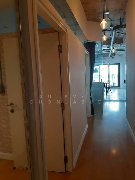 State Tower, Bangkok, 1055 Silom Road, Silom, Bang Rak, Bangkok, 2 Bedrooms, 68 sqm, Condo For Rent, by Sutavee Chonlabud, 500477863 - DDproperty.com