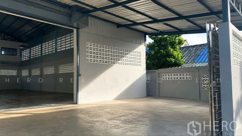 ให้เช่าโกดัง 420 ตร.ม. อ.เมืองสมุทรปราการ สมุทรปราการ HRE01219, สมุทรปราการ, สำโรงเหนือ, เมืองสมุทรปราการ, สมุทรปราการ, 420 ตร.ม., โกดัง-โรงงาน ให้เช่า, โดย Hero Realtor Co., Ltd., 500477880 - DDproperty.com