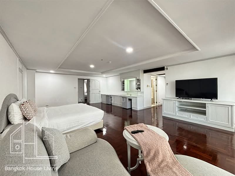 Sethiwan Mansion Sukhumvit 49, Bangkok, Soi Sukhumvit 49, Khlong Tan Nua, Watthana, Bangkok, 3 Bedrooms, 325 sqm, Condo For Rent, by Bangkok House Living, 500477883 - DDproperty.com
