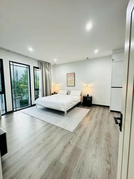 Baan Klang Muang Classe Sukhumvit 77 : บ้านกลางเมือง คลาสเซ่ สุขุมวิท 77, กรุงเทพ, ซอยอ่อนนุช 21, สวนหลวง, กรุงเทพ, 228 ตร.ม., บ้านเดี่ยว ให้เช่า, โดย Khun Ming, 500477884 - DDproperty.com