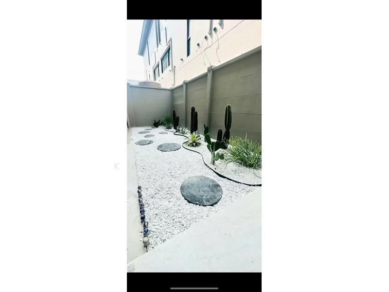 Baan Klang Muang Classe Sukhumvit 77, Bangkok, Soi On Nut 21, Suan Luang, Bangkok, 3 Bedrooms, 228 sqm, Single Detached House For Rent, by Khun Ming, 500477884 - DDproperty.com