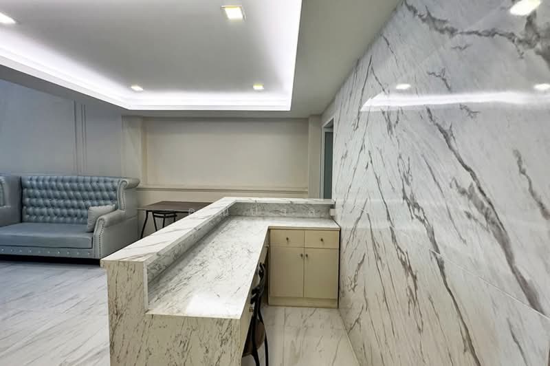 ถนนพระยาสุเรนทร์, Bangkok, Bang Chun, Khlong Sam Wa, Bangkok, , 250 sqm, Shophouse For Sale, by คุณปาล์ม, 500477900 - DDproperty.com