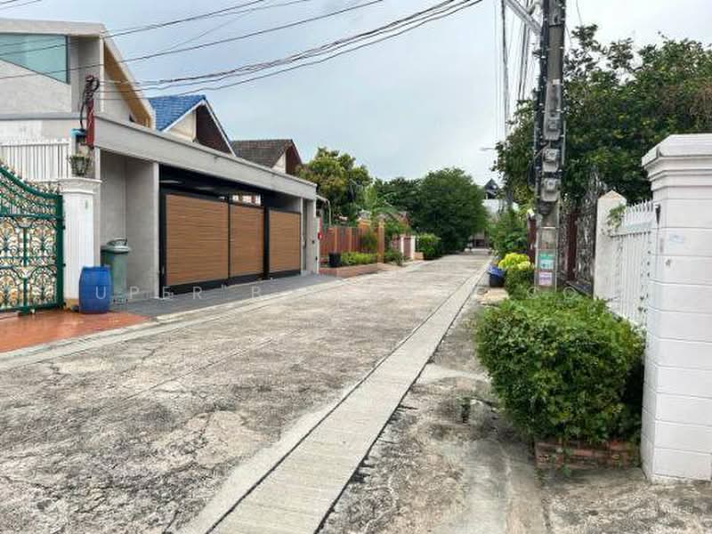 หมู่บ้านรุ่งเจริญ, กรุงเทพ, สุขุมวิท101/1, บางจาก, พระโขนง, กรุงเทพ, 200 ตร.ม., บ้านเดี่ยว ขาย, โดย Super B Estate Co., Ltd, 500477918 - DDproperty.com