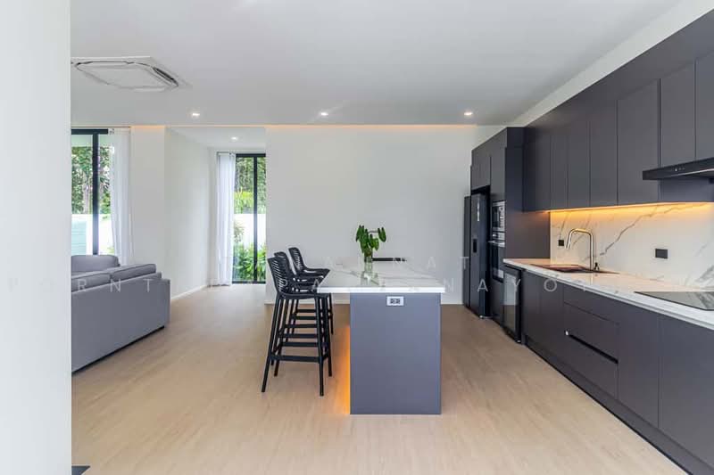 Modern Pool Villa for Sale | 3 Bedrooms | Nam Phrae, Hang Dong, Chiang Mai, Nam Phare, Hang Dong, Chiang Mai, 3 Bedrooms, 300 sqm, Villa For Sale, by Tanannat Porntadapattanayothin, 500477921 - DDproperty.com